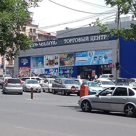 Mini Hostel N.Tigranyan 5 يريفان المظهر الخارجي الصورة